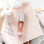 مرطوب کننده دور چشم Clinique مدل Moisture Surge Eye حجم 15 میلی لیتر - Image 4