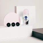 مام ضد تعریق Nivea مدل Black and White Invisible Clear حجم 50 میلی لیتر - Image 2